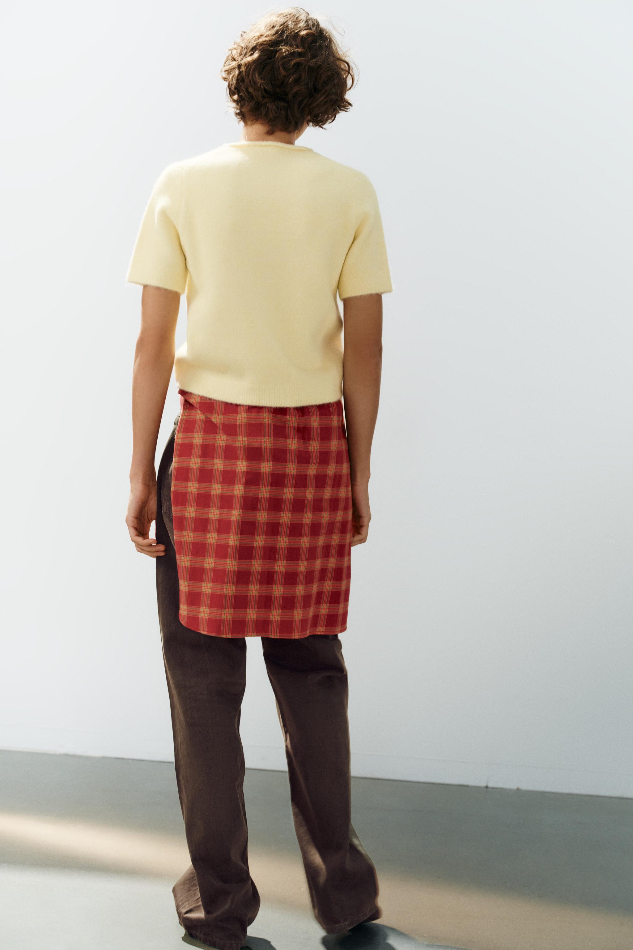 SOFT KNIT SHORT-SLEEVE JUMPER